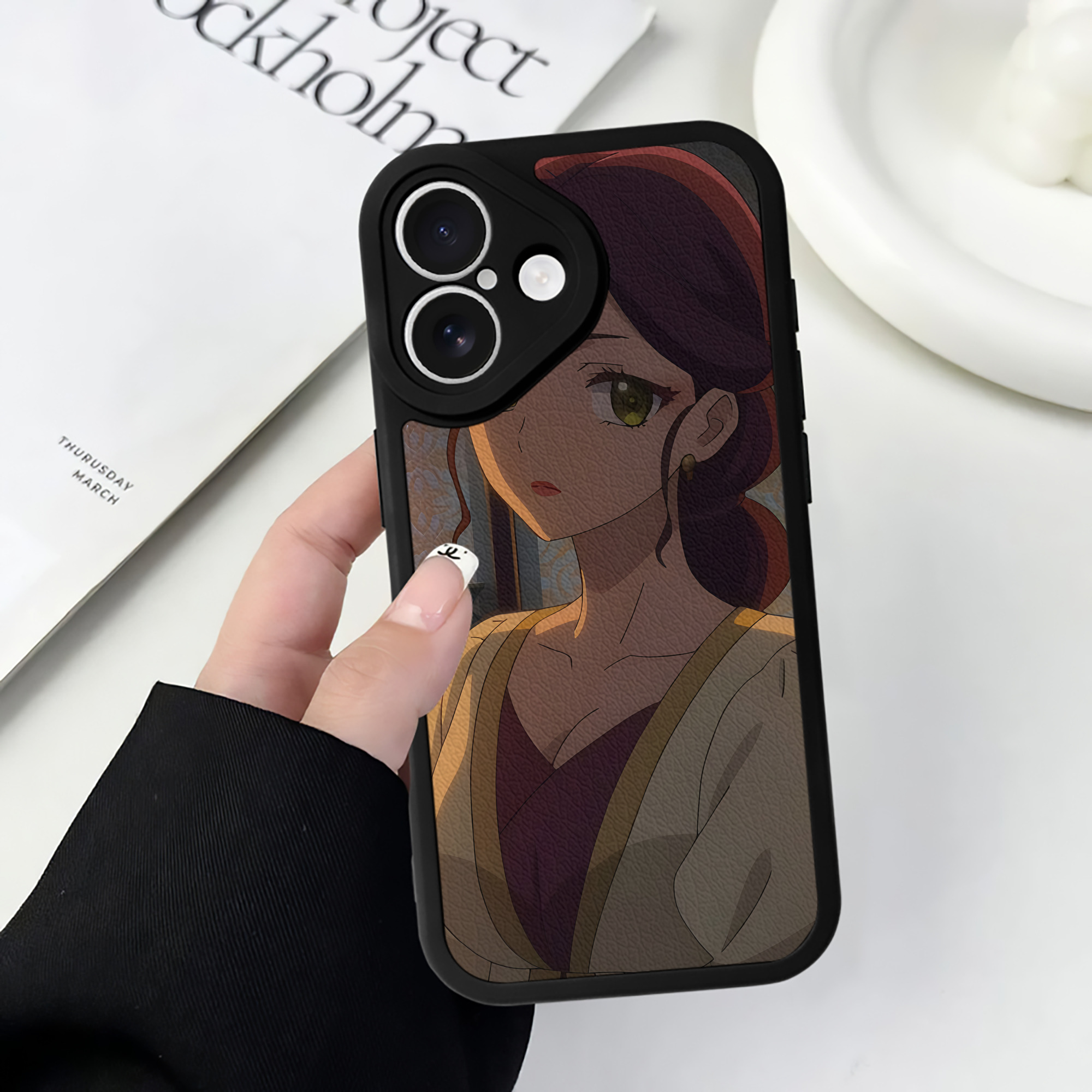 薬屋のひとりごと The Apothecary Diaries 【iPhone 16シリーズ対応】シリコンスマホケース（レザー調） 材質：シリコン